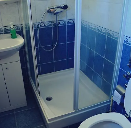 Favilla Apartmanok2 *