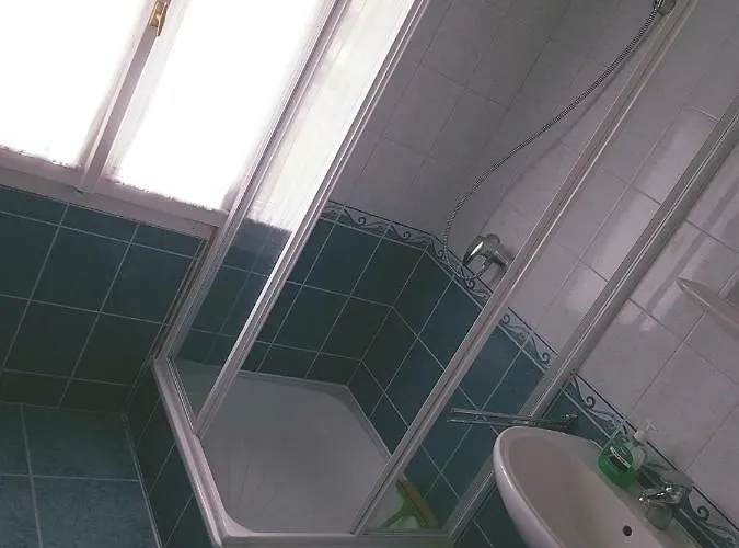 Favilla Apartmanok2 *